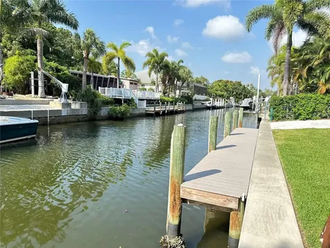 1723 Stanford Lane Sarasota FL 34231