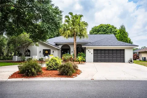 2803 Forest Club Drive Plant City FL 33566