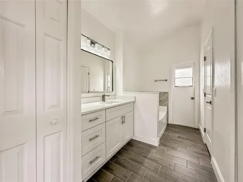 2304 Sonora Court Kissimmee FL 34746