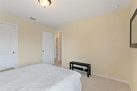 2022 Traders Cove Kissimmee FL 34743