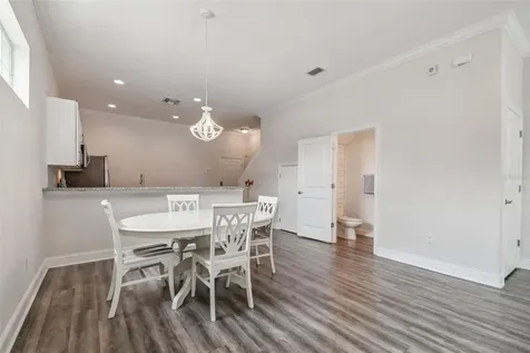 55 36th Street S St Petersburg FL 33711