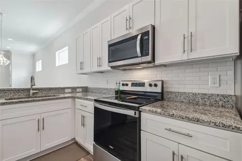 55 36th Street S St Petersburg FL 33711