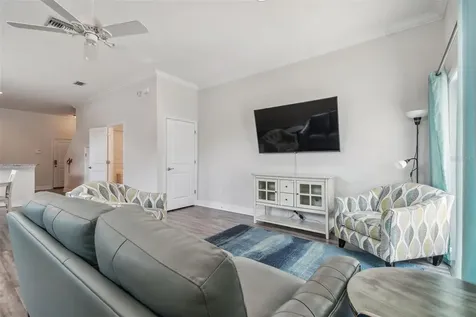 55 36th Street S St Petersburg FL 33711