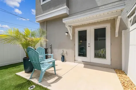 55 36th Street S St Petersburg FL 33711