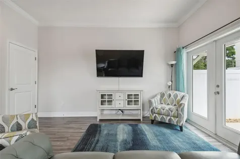 55 36th Street S St Petersburg FL 33711