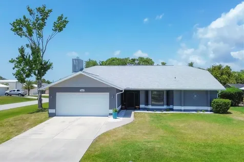 9234 Carnation Avenue Englewood FL 34224