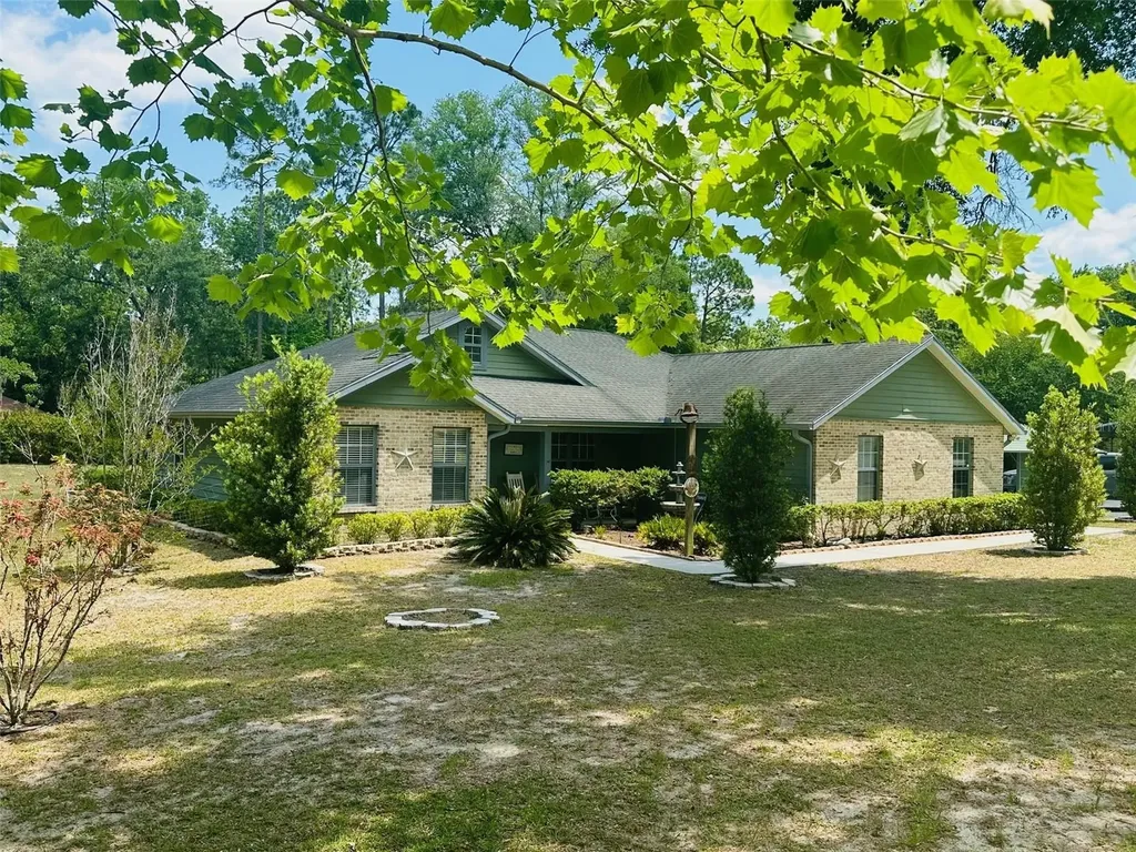 5300 NE County Road 340 High Springs FL 32643