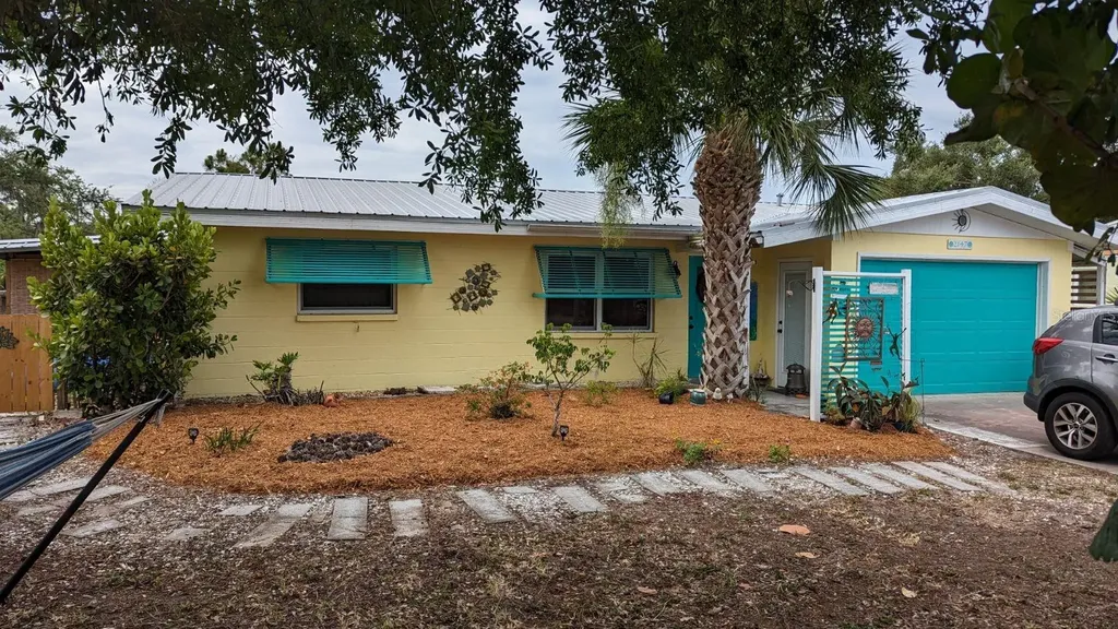 2147 Mississippi Avenue Englewood FL 34224
