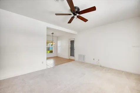 5297 35th Terrace N St Petersburg FL 33710