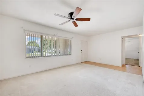 5297 35th Terrace N St Petersburg FL 33710