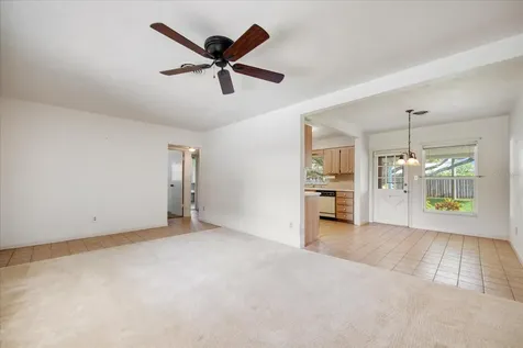 5297 35th Terrace N St Petersburg FL 33710