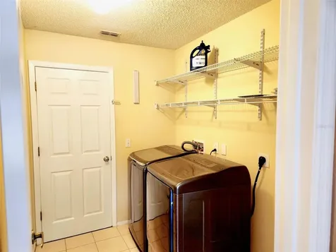 3727 Running Water Drive Orlando FL 32829