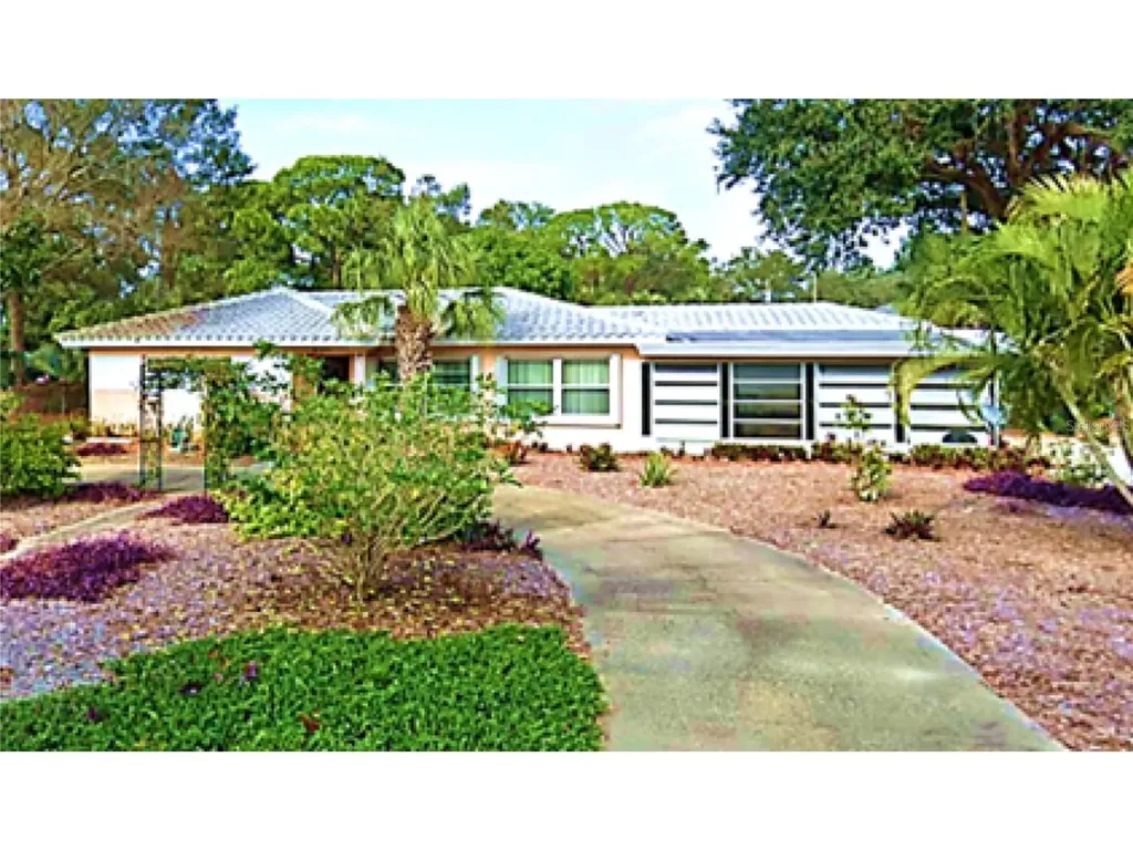 6531 2nd Avenue N St Petersburg FL 33710