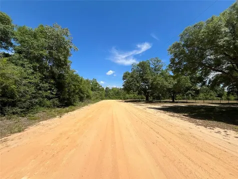 Hocking Street Alford FL 32420