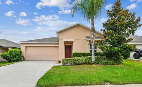 211 English Heritage Place Dover FL 33527