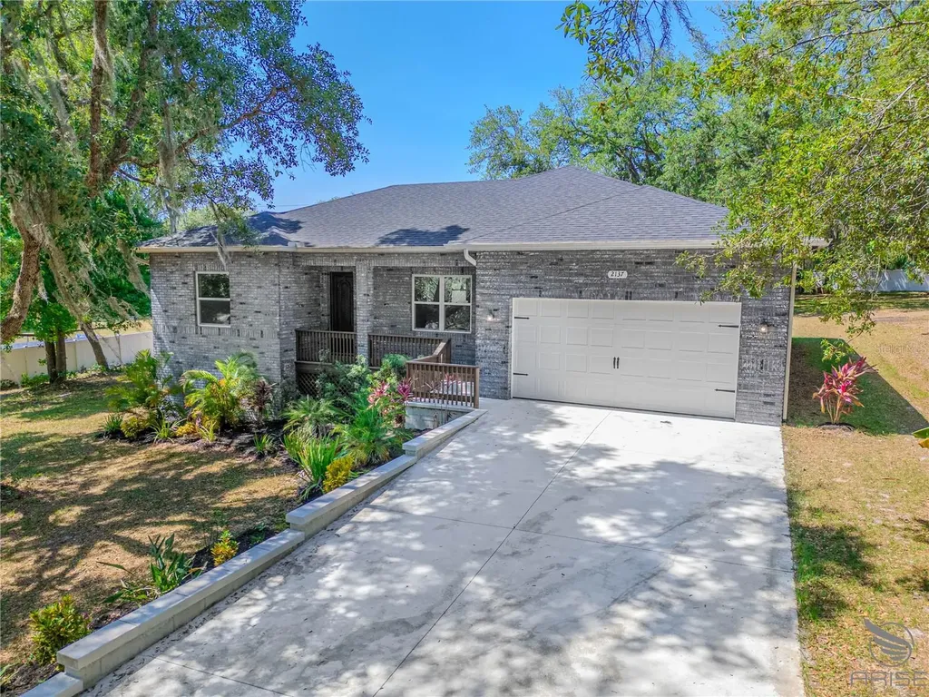 2137 Lemon Street Deland FL 32720