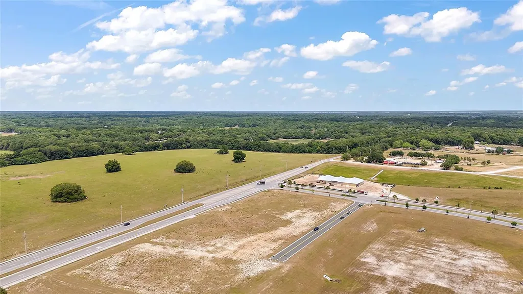 Cr 466a / Miller Boulevard Fruitland Park FL 34731