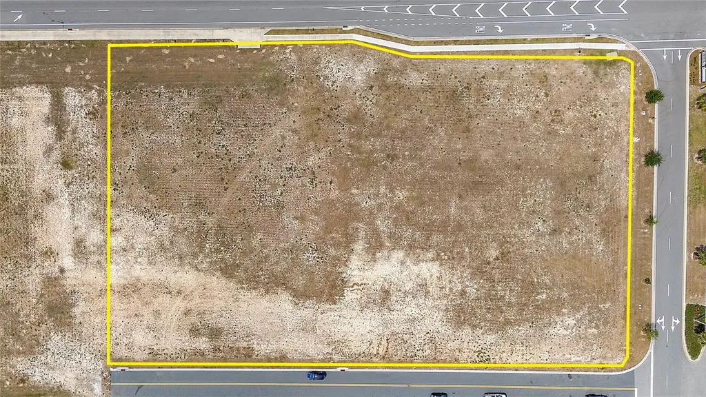 Cr 466a / Miller Boulevard Fruitland Park FL 34731