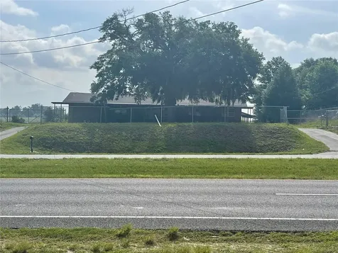 10736 Us Highway 301 Dade City FL 33525