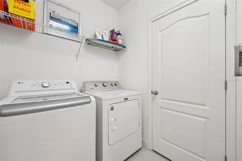2892 Rapollo Lane Apopka FL 32712
