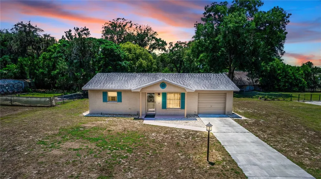 21 Seminole Drive Debary FL 32713