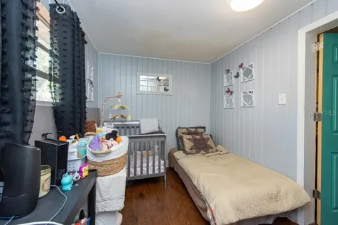 8013 N Gomez Avenue Tampa FL 33614