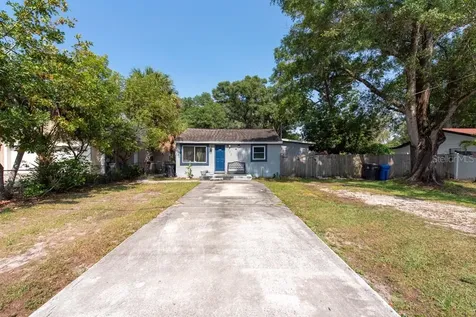 8013 N Gomez Avenue Tampa FL 33614