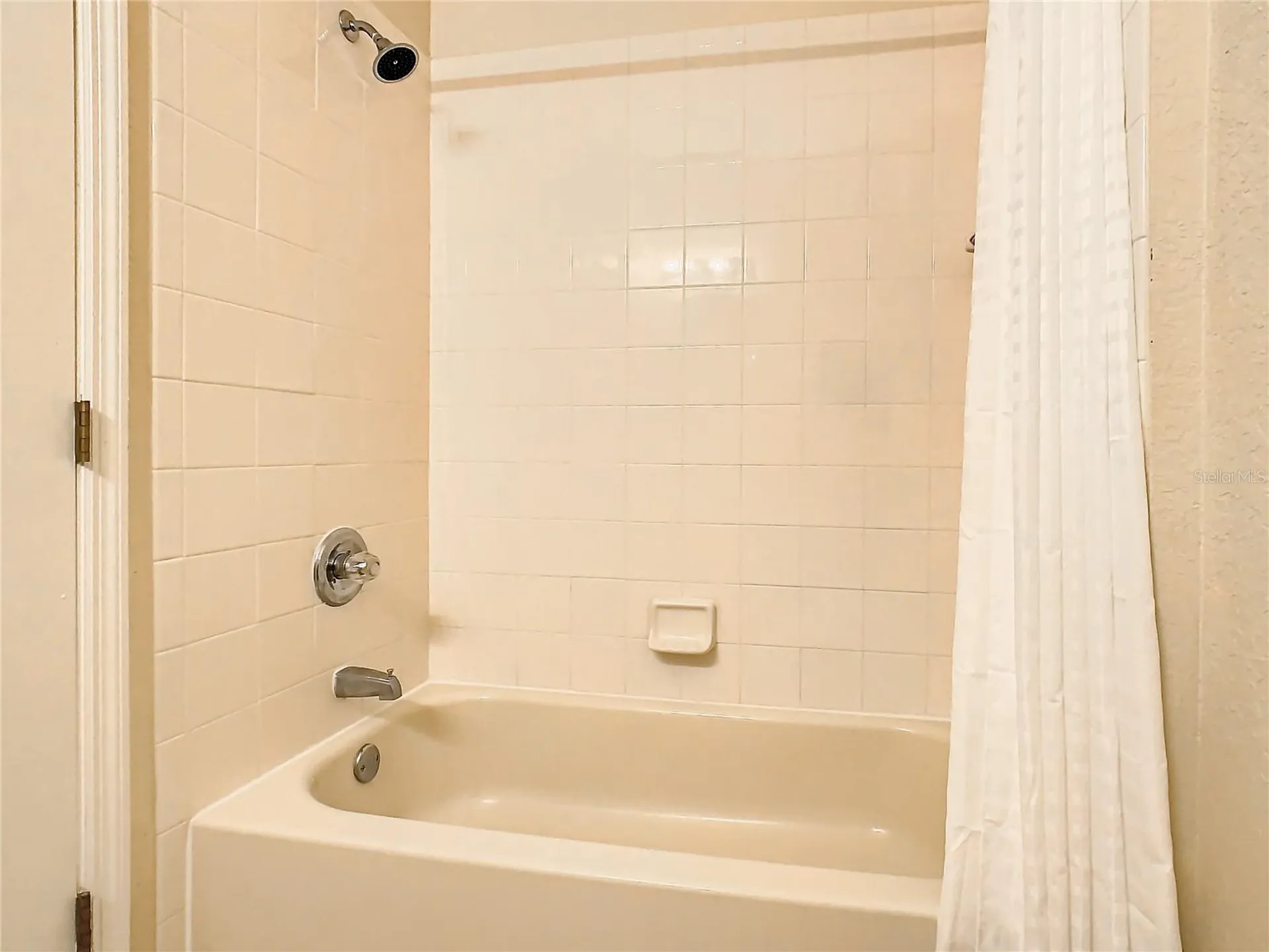 2705 Bushman Drive Kissimmee FL 34746