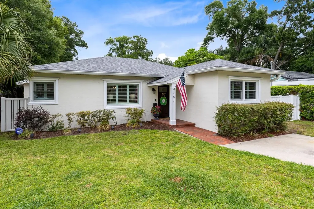 1511 Park Lake Street Orlando FL 32803