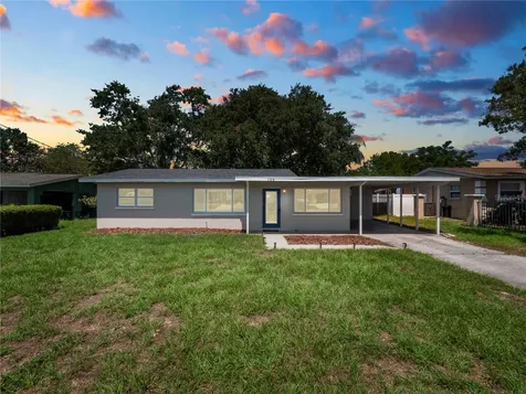 105 Margaret Street Auburndale FL 33823