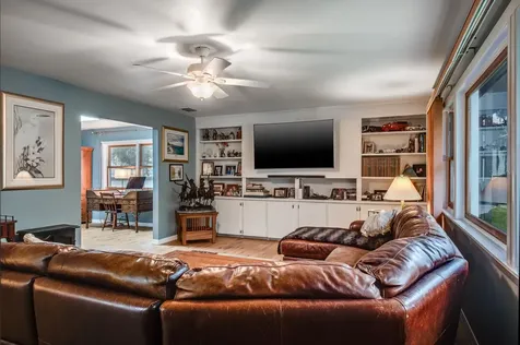 10 Fernbrooke Drive Safety Harbor FL 34695