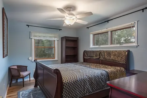 10 Fernbrooke Drive Safety Harbor FL 34695
