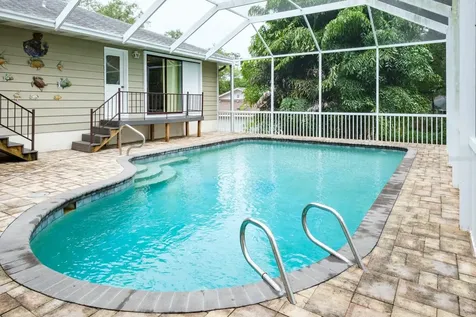 10 Fernbrooke Drive Safety Harbor FL 34695