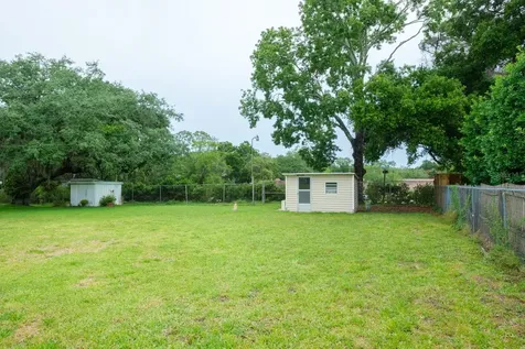 10 Fernbrooke Drive Safety Harbor FL 34695