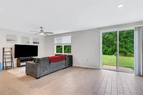 533 Vista Villages Boulevard Davenport FL 33896