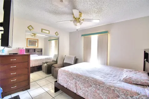 2334 Chestnut Hills Drive Lakeland FL 33805