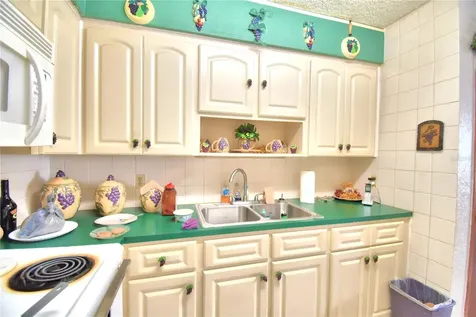 2334 Chestnut Hills Drive Lakeland FL 33805