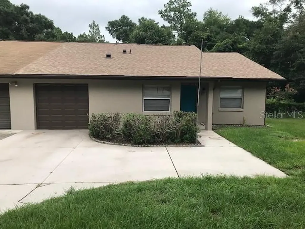 5273 SW 196th Avenue Dunnellon FL 34431