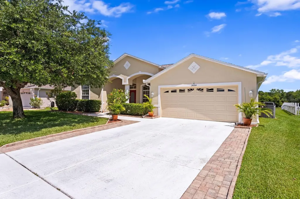 24704 Blazing Trail Way Land O Lakes FL 34639