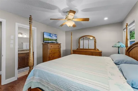 904 Old Tree Road Orlando FL 32825