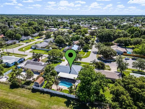 904 Old Tree Road Orlando FL 32825