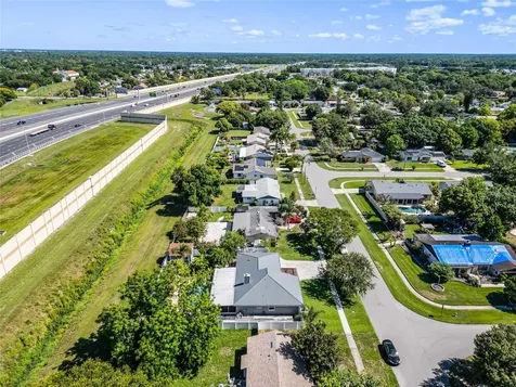 904 Old Tree Road Orlando FL 32825