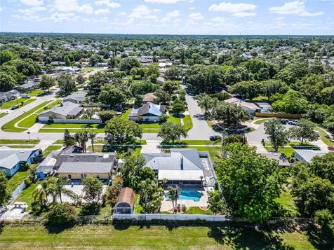 904 Old Tree Road Orlando FL 32825