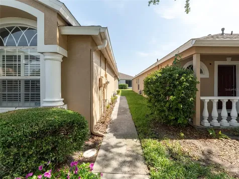 19336 Everton Place Land O Lakes FL 34638