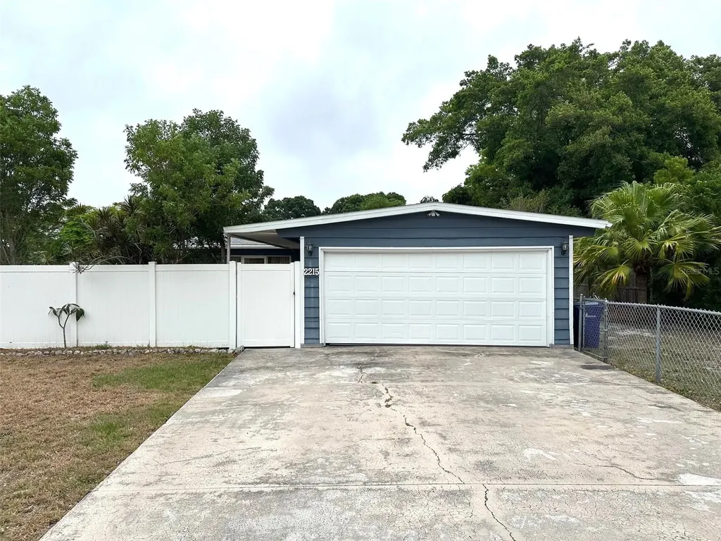 2215 Shawnee Street Sarasota FL 34231