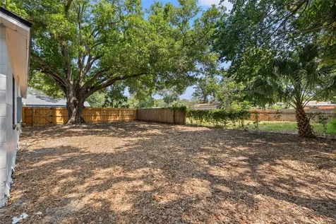 4702 15th Avenue S St Petersburg FL 33711