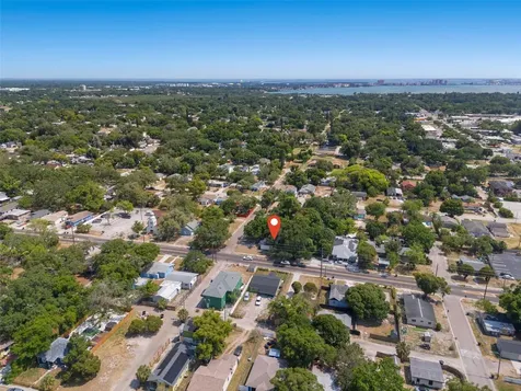 4702 15th Avenue S St Petersburg FL 33711