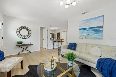 4702 15th Avenue S St Petersburg FL 33711