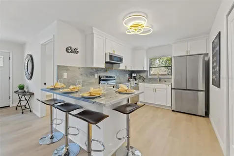 4702 15th Avenue S St Petersburg FL 33711