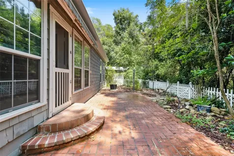 4329 NW 10th Place Gainesville FL 32605
